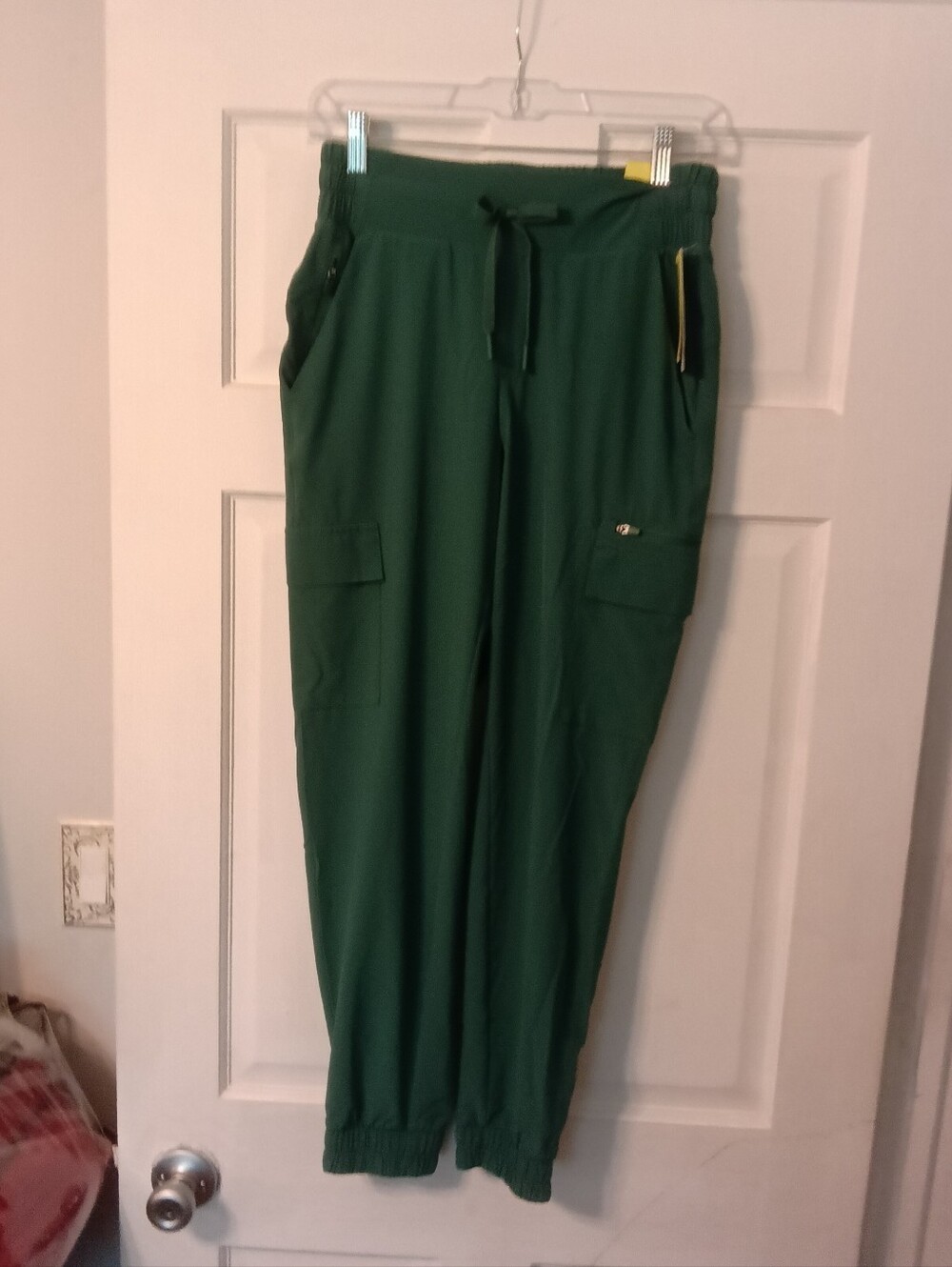 Forest Green Cargo Jogger Pants. Sz Xs